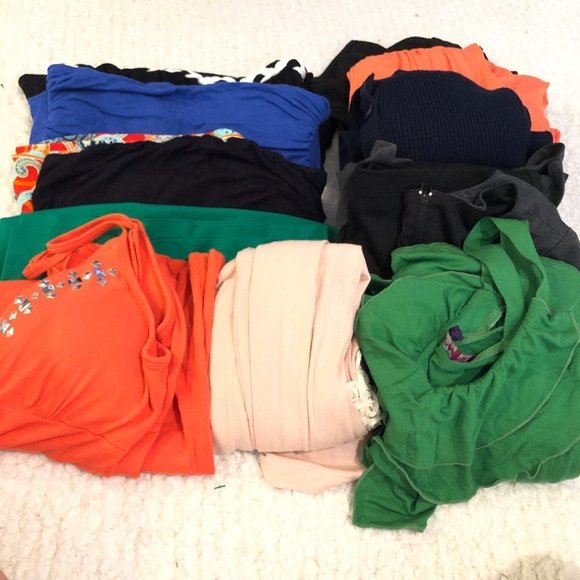DRESS (11 piece lot) size small - Picture 1 of 12